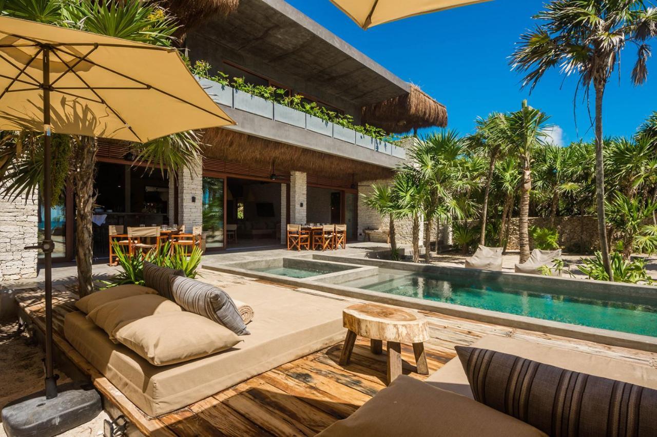Beachfront Villa In Tankah Bay Tulum Exteriör bild